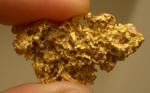 谈钱不伤感情 聊聊钱里边的材料乾坤