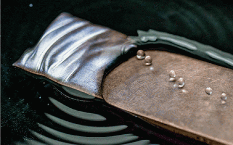 阿尔托大学提出了一种评估超疏水表面的性能的标准