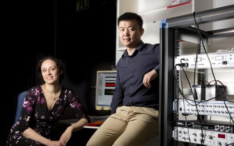 Nature Materials文献导读：洛桑联邦理工学院揭示离子通道传输机理