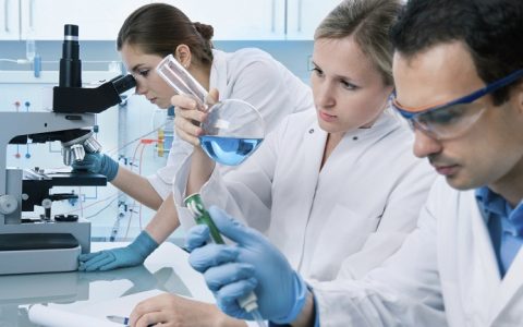 导师还是老板?研究生应不应该参加导师的商业活动?