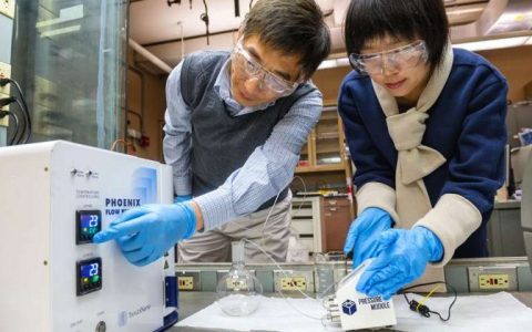 既透光又隔热 纳米让“窗户”更节能