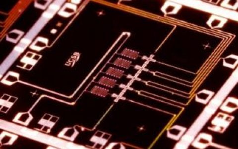 赋予电子器件智慧的新型功能材料