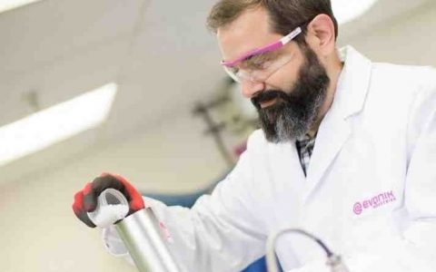 骨折患者的福音——和二次手术说“Bye-Bye”!