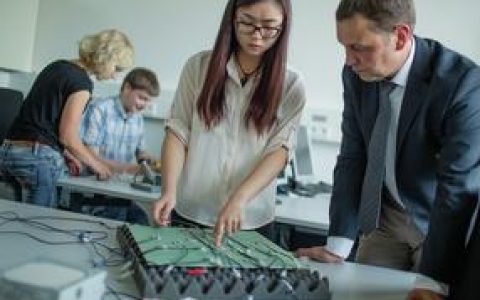 德国的电学检测将裂纹“一网打尽”