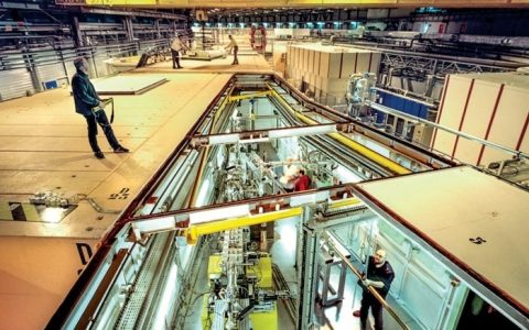 同步加速器揭露材料的秘密