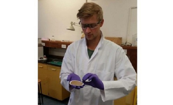 Manchester-scientist-develops-designer-membranes_popup-1