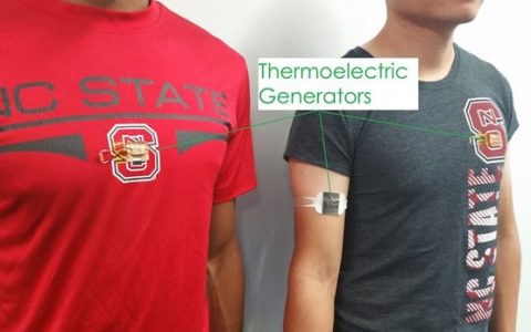 体热发电：晃动手臂即可给手机充电