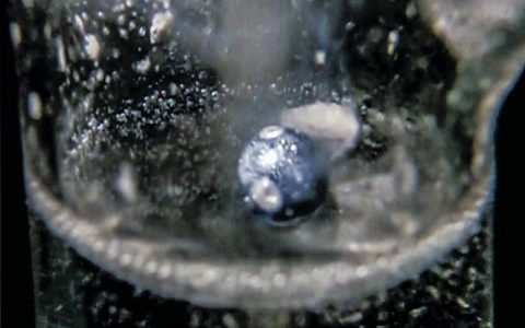 隐藏在碱金属和水之间的柔情