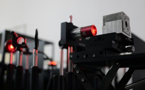 压力下“浴火重生”的新材料