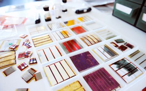 有机太阳能电池的新曙光!