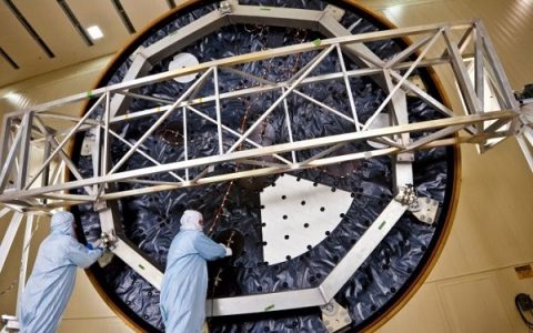 世界上最耐热的材料问世  可承近4000度高温