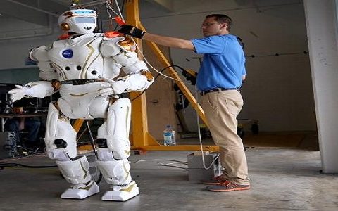 火星之旅的不二之选：金属玻璃