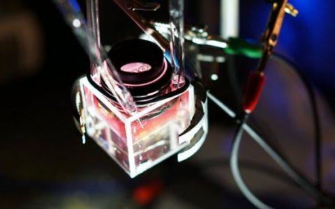 有了它，窗户随时变镜子