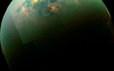 研究人员搭建外星海洋，测试美国宇航局外太空潜艇