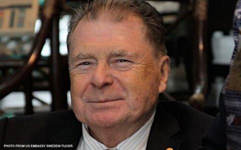 诺奖得主在JACS一天连发7篇文章，参加过高考的你一定见过